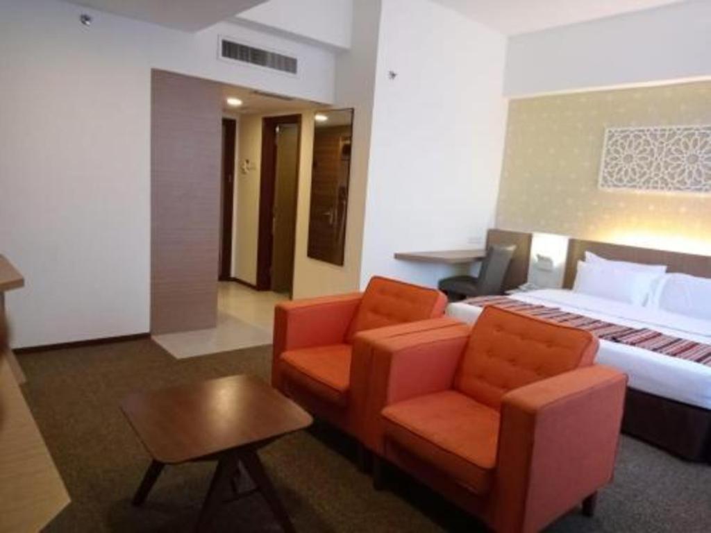Grand Barakah Hotel Ampang  Exteriör bild