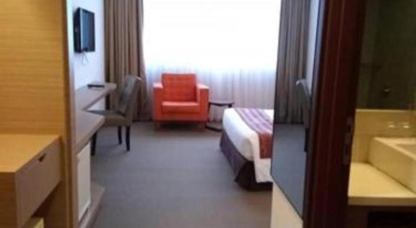 Grand Barakah Hotel Ampang  Exteriör bild
